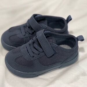Carter infant shoes NWOT